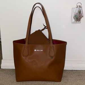 Michael Kors Tote bag w/ matching wallet insert